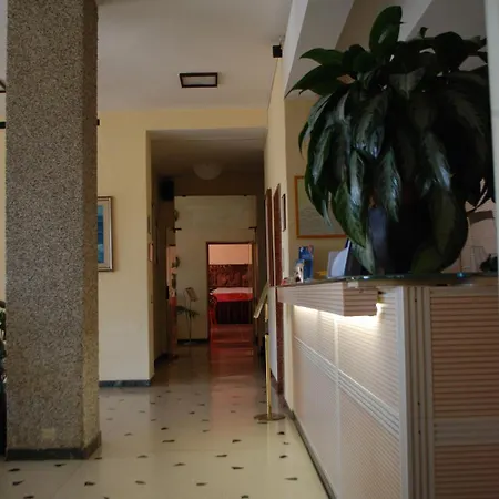 Palace 3* Varazze