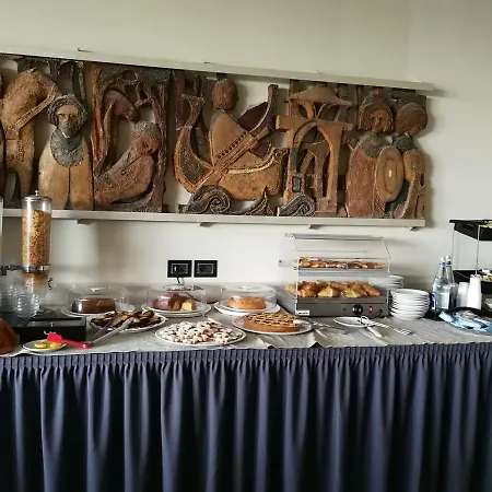 Hotell Palace 3*