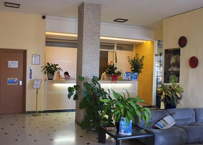 Palace فاراتسي