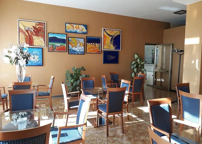 Palace فاراتسي